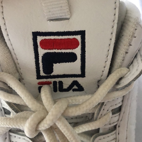 Fila White Women’s Size 7 - Picture 5 of 6